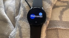 Mint
													Samsung Galaxy Watch4 - Unlocked, Black, 40mm, photo 4 of 6