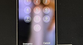 Good
													Apple iPhone 13 - T-Mobile, Starlight, 128 GB, A2482, photo 1 of 9
