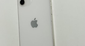 Fair
													Apple iPhone 12 - Unlocked, White, 64 GB, A2172, photo 3 of 9