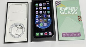 Good
													Apple iPhone 13 Pro Max - Unlocked, Graphite, 256 GB, A2484, photo 2 of 7