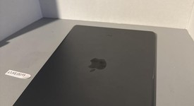 Good
													Apple iPad 7th Gen - Unlocked, Gray, 128 GB, A2200, photo 5 of 5