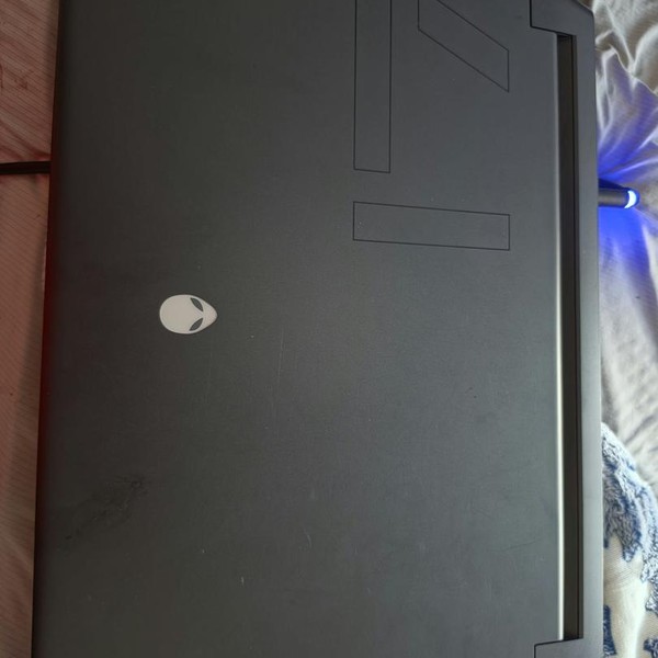 Alienware Gaming Laptop - LALI90897 - Swappa