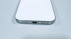 Fair
													Apple iPhone 16 Pro Max - Unlocked, White, 256 GB, A3084, photo 3 of 8