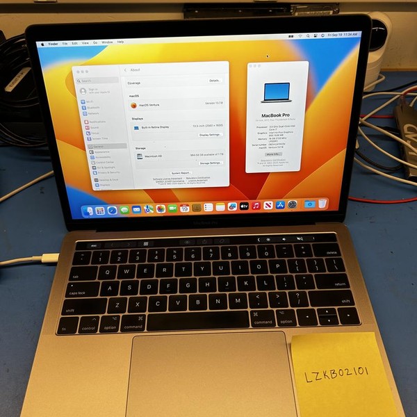 MacBook Pro 2017 (With Touch Bar) - 13 inch - 1 TB, Gray, 16 GB, Intel Core i7