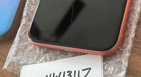 Fair
													Apple iPhone Xr - Unlocked, Coral, 64 GB, A1984, photo 4 of 10