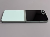 Samsung Galaxy Z Flip6