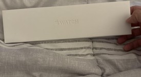 Good
													Apple Watch Series 8 41mm - Unlocked, Starlight, A2772 - Cellular, Aluminum, photo 2 of 9