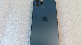 Good
													Apple iPhone 12 Pro - Verizon, Pacific Blue, 256 GB, A2341, photo 4 of 4