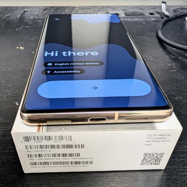 Google Pixel 7 Pro - Unlocked, 128 GB, Hazel, 12 GB, GE2AE