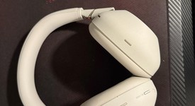 Used
													Sony WH-1000XM6 - Platinum Silver, photo 5 of 7