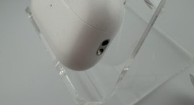 Used
													Apple AirPods Pro 2 - USB-C, photo 5 of 10