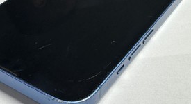 Fair
													Apple iPhone 13 - Verizon, Blue, 128 GB, A2482, photo 4 of 6