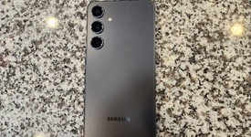 Fair
													Samsung Galaxy S24 - T-Mobile, Gray, 128 GB, 8 GB, SM-S921U, photo 2 of 5