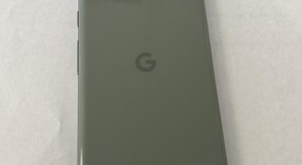 Good
													Google Pixel 8 - Unlocked, Hazel, 128 GB, 8 GB, G9BQD, Sub-6 5G, photo 3 of 10