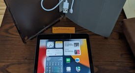 Good
													Apple iPad 5th Gen - Wi-Fi, Gray, 32 GB, A1822, photo 1 of 3