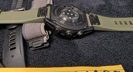 Good
													Garmin Fenix 8 - Carbon, AMOLED, photo 6 of 6