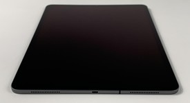 Good
													Apple iPad Pro 12.9" 3rd Gen 2018 - Unlocked, Gray, 256 GB, A2014, photo 5 of 7