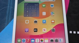 Good
													Apple iPad 8th Gen - Wi-Fi, Silver, 128 GB, A2270, photo 1 of 3