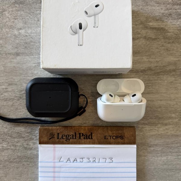 Apple AirPods Pro 2 - USB-C