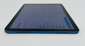 Fair
													Apple iPad Air 5th Gen - Unlocked, Blue, 256 GB, A2589, photo 5 of 8