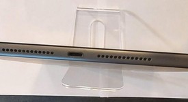 Mint
													Apple iPad 8th Gen - Wi-Fi, Gray, 32 GB, A2270, photo 1 of 6