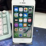 Good Apple iPhone 5 - Unlocked, 16 GB, White, A1428