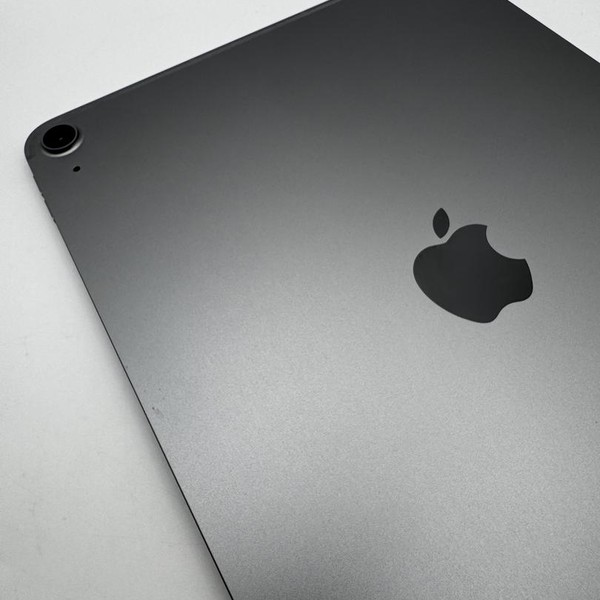 Apple iPad Air 11 inch (M3) 2025 - Unlocked, 128 GB, Gray, A3267