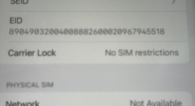 Good
													Apple iPhone Xr - Unlocked, Red, 128 GB, A1984, photo 2 of 11