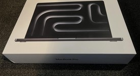 New
													MacBook Pro Late 2023 (M3) - 14" - Apple M3 Pro 11-core, Black, 512 GB, 18 GB, 14-core GPU, photo 1 of 3