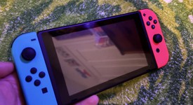 Mint
													Nintendo Switch - Red & Blue, 32 GB, photo 4 of 17