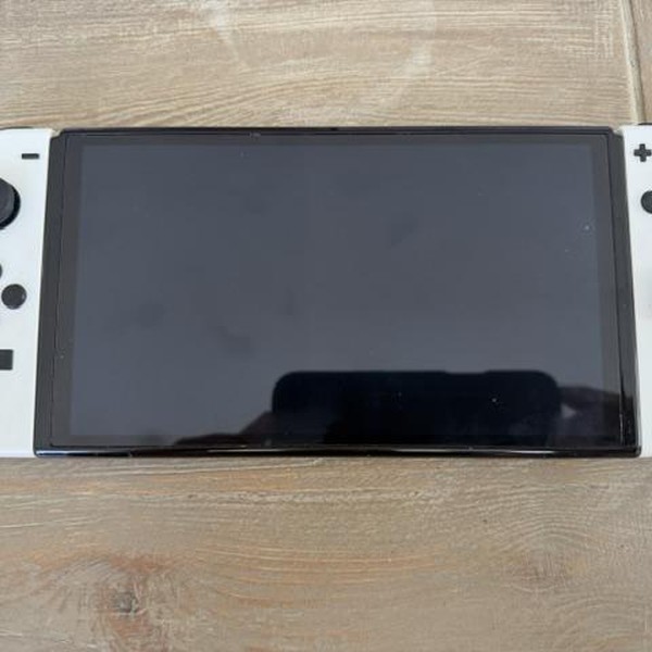 Nintendo Switch - OLED - 64 GB, White