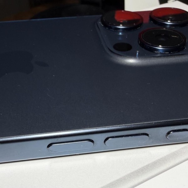 Apple iPhone 15 Pro - Unlocked, 512 GB, Blue, A2848