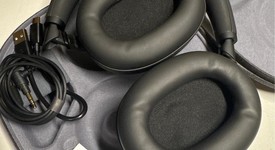 Used
													Sony WH-1000XM6 - Black, photo 4 of 6