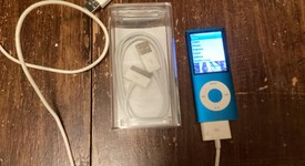 Good
													Apple iPod Nano 4th Gen - Blue, 8 GB, photo 1 of 5