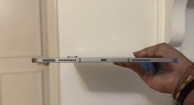 Good
													Apple iPad Pro 12.9" 6th Gen 2022 - Unlocked, Gray, 256 GB, photo 5 of 6