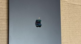 Mint
													Apple iPad Pro 13" (M4) 2024 - Unlocked, Black, 256 GB, 8 GB, A2926, Standard Glass, photo 3 of 6