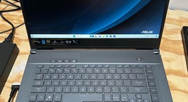Good
													Asus ROG Zephyrus M15 (2020) GU502 - I7, Gray, 1 TB, 16 GB, photo 4 of 7