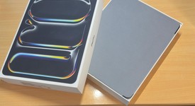 Mint
													Apple iPad Pro 13" (M4) 2024 - Unlocked, Black, 1 TB, 16 GB, A2926, Nano-texture Glass, photo 3 of 8