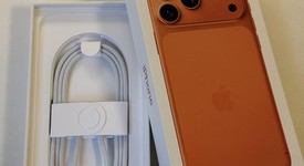 Mint
													Apple iPhone 17 Pro Max - Unlocked, Cosmic Orange, 512 GB, A3257, photo 3 of 8