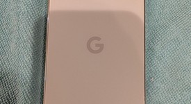Mint
													Google Pixel 9 Pro - Unlocked, Porcelain, 128 GB, 16 GB, GR83Y, photo 3 of 7
