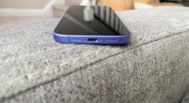 Mint
													Apple iPhone 16 - Unlocked, Ultramarine, 128 GB, A3081, photo 3 of 6