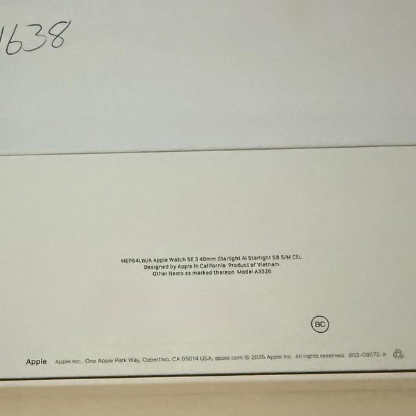 Apple Watch SE (3rd Gen) 40mm - Unlocked, Starlight, A3326 - Cellular