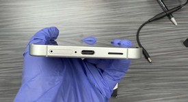 Mint
													Samsung Galaxy S25 FE - Unlocked, White, 128 GB, SM-S731U1, photo 4 of 5