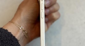 Mint
													Apple iPhone 13 - Verizon, Starlight, 256 GB, A2482, photo 4 of 14