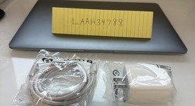 Good
													MacBook Air 2020 - 13" - Apple M1, Gray, 128 GB, 8 GB, photo 4 of 11