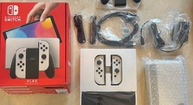 New
													Nintendo Switch - OLED - White, 64 GB, photo 6 of 6