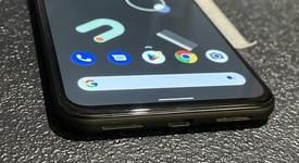 Good
													Google Pixel 4 XL - Unlocked, Black, 128 GB, 6 GB, G020J, Google Edition, photo 2 of 7