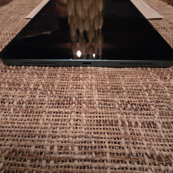 Apple iPad 10th Gen - Wi-Fi, 64 GB, Blue, A2696