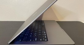 Good
													MacBook Pro 2021 - 14" - Apple M1 Pro 8-core, Gray, 512 GB, 16 GB, photo 3 of 9