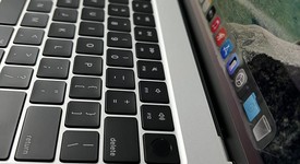 Mint
													MacBook Air 2025 (M4) - 15" - Apple M4, Silver, 1 TB, 24 GB, photo 3 of 18